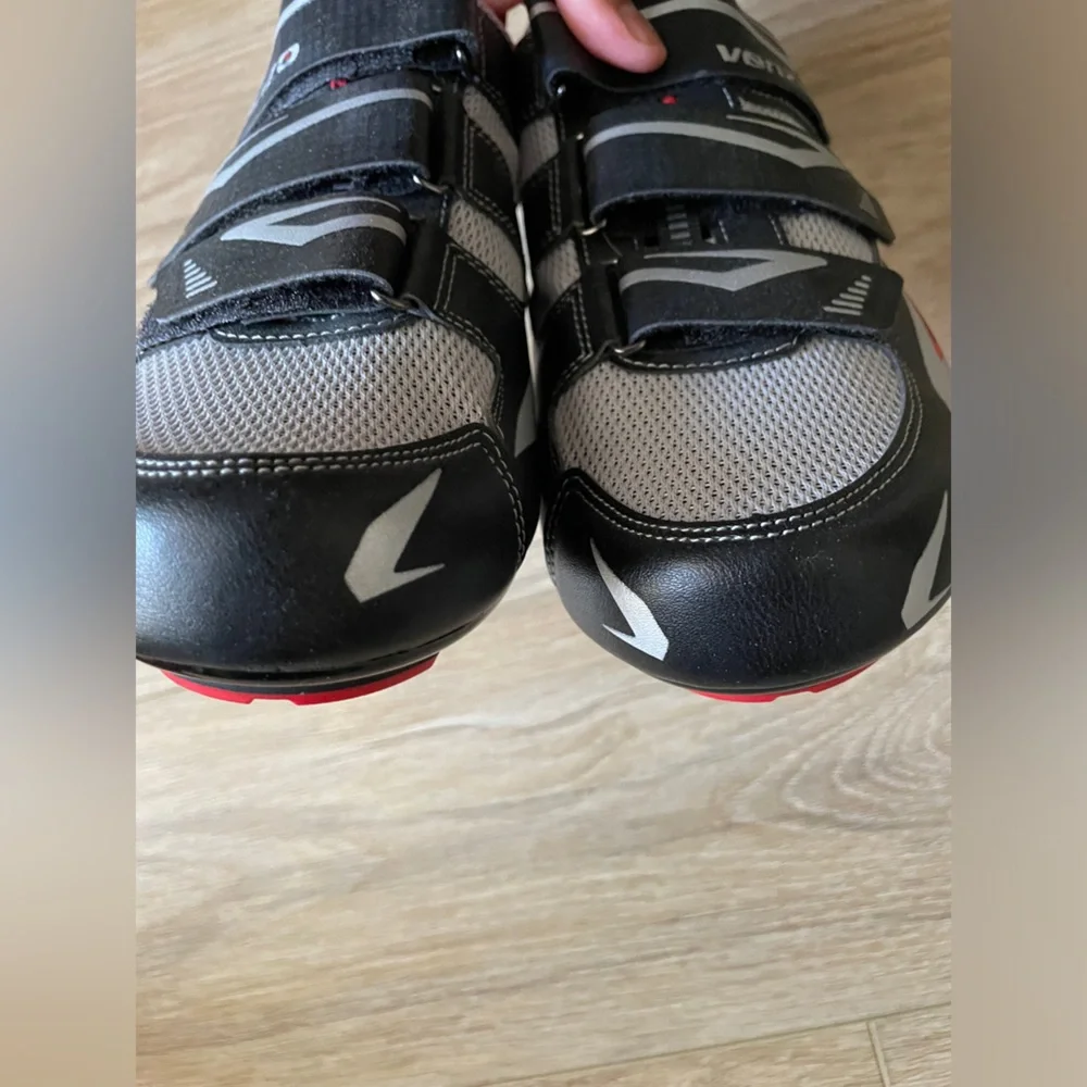 Venzo Cycling Shoes with Delta Clips Peloton Compatible